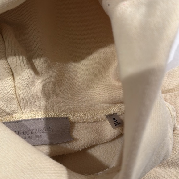 AUTHENTIC Fear of God Essentials Yellow/Beige Hoodie - Picture 4 of 9